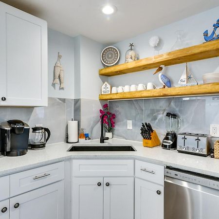 Seaside Retreat In Galveston Near Pleasure Pier! Villa Luaran gambar